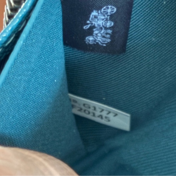 New Coach Deep Blue Green Pebbled Leather Medium Zip Around Accordion Wallet - Picture 10 of 10